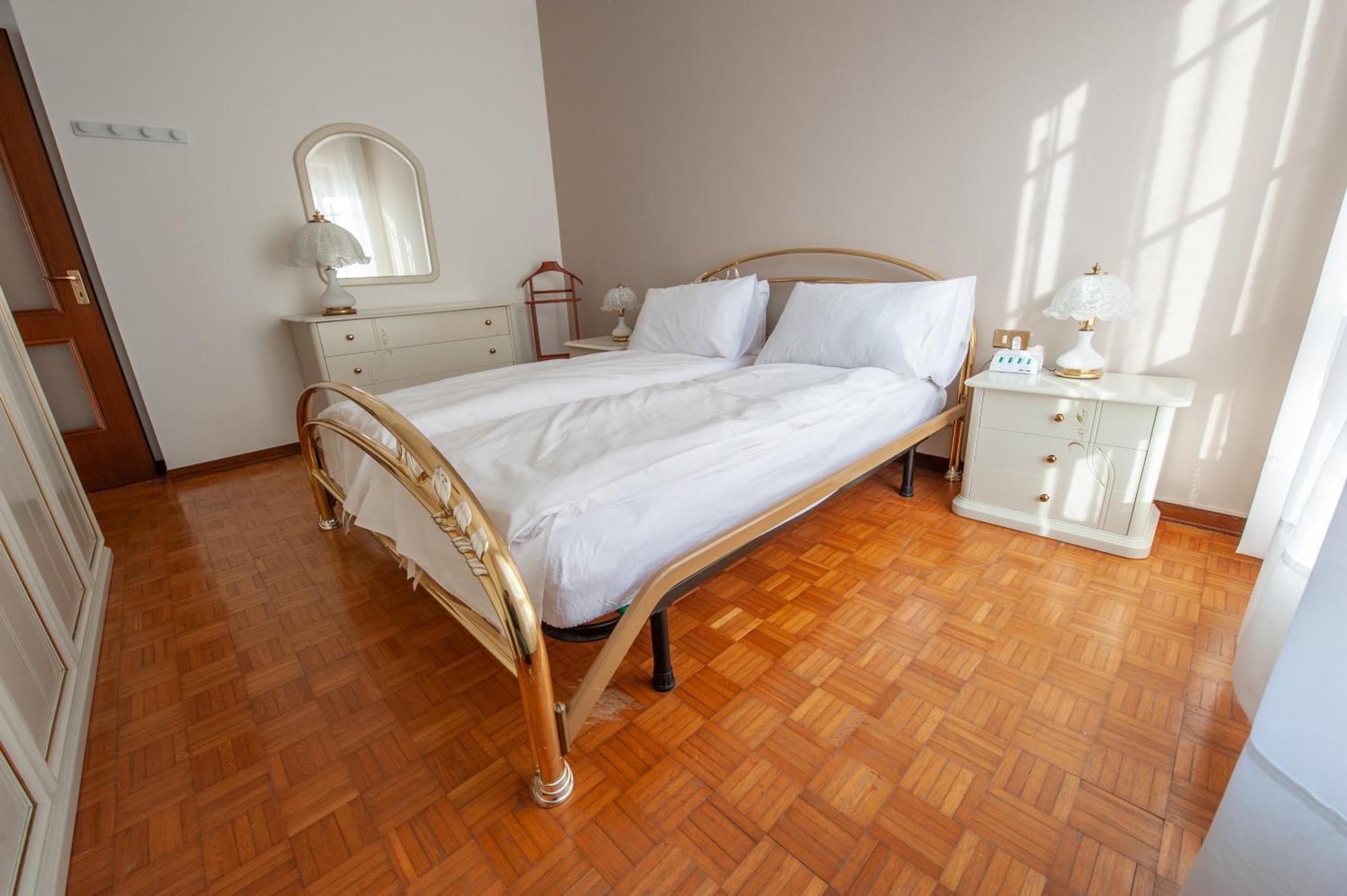 Apartamento Casa Del Pordenone Cortemaggiore Exterior foto